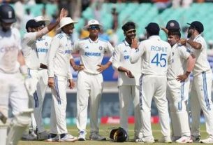 भारत ने तीसरे टेस्ट में इंग्लैंड को 434 रन से हराया