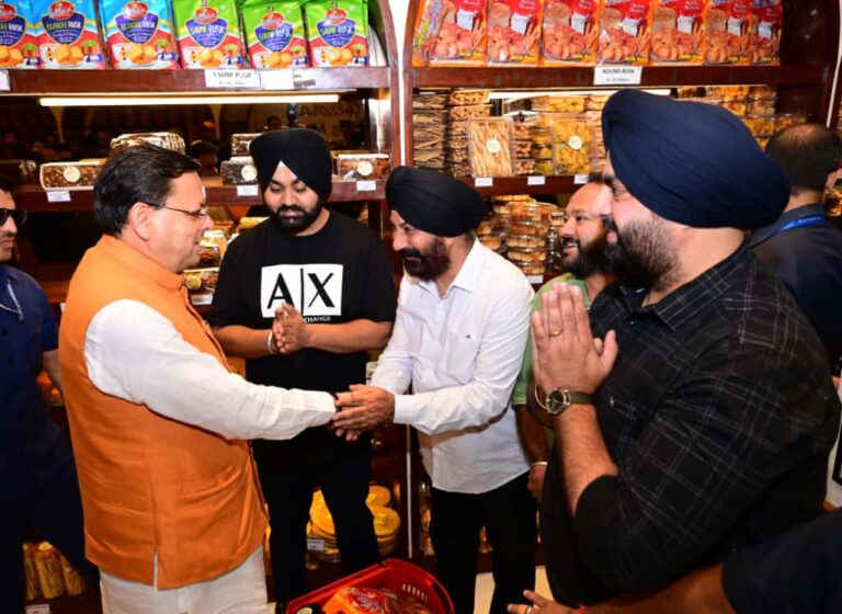 नई GST दरों पर सीएम धामी ने पीएम को धन्यवाद देते हुए इसे जनहितैषी कदम बताया।