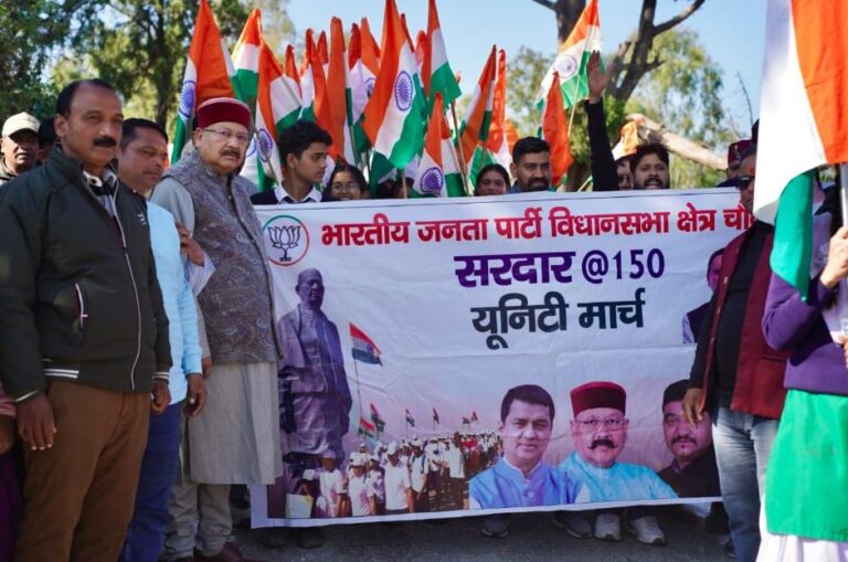 विधायक सतपाल महाराज  – पटेल द्वारा किए गए 562 रियासतों के विलय ने भारत को मजबूती दी।