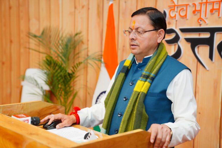 सोशल मीडिया प्लेटफॉर्म X पर #DhamiSarkarKe4SaalBemisaal ट्रेंड करता रहा