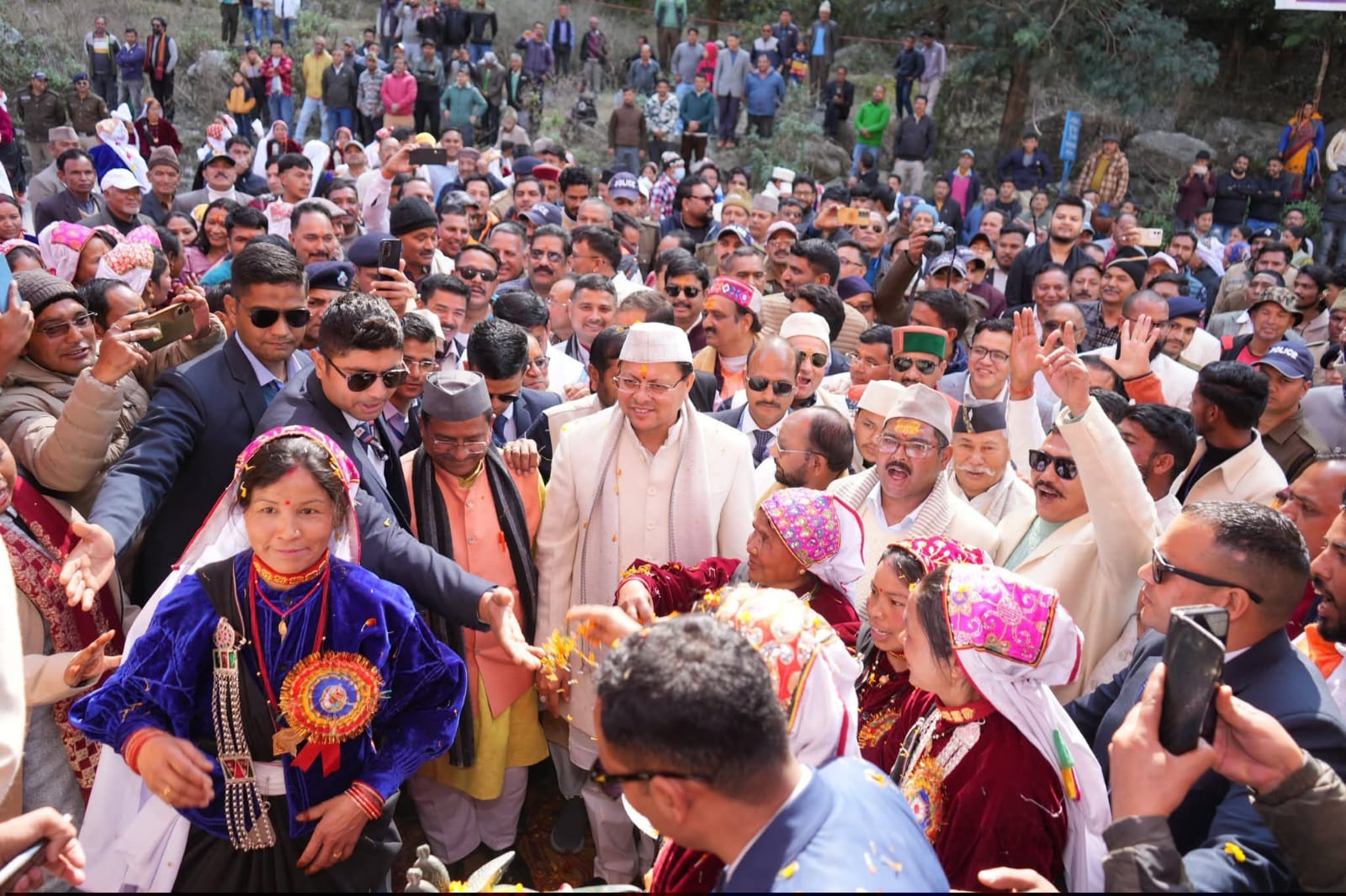 जनजाति समुदाय के जीवन स्तर को बेहतर बनाने के लिए राज्य सरकार प्रतिबद्ध –  मुख्यमंत्री पुष्कर सिंह धामी