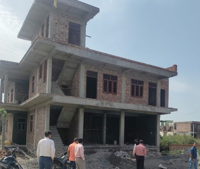 देहरादून में एमडीडीए का शिकंजा, अवैध निर्माणों पर ताबड़तोड़ सीलिंग की कार्रवाई