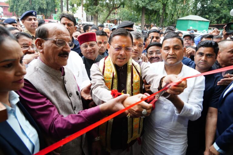 मुख्यमंत्री पुष्कर सिंह धामी ने जुगमन्दर हॉल के नवीनीकरण कार्य का किया लोकार्पण