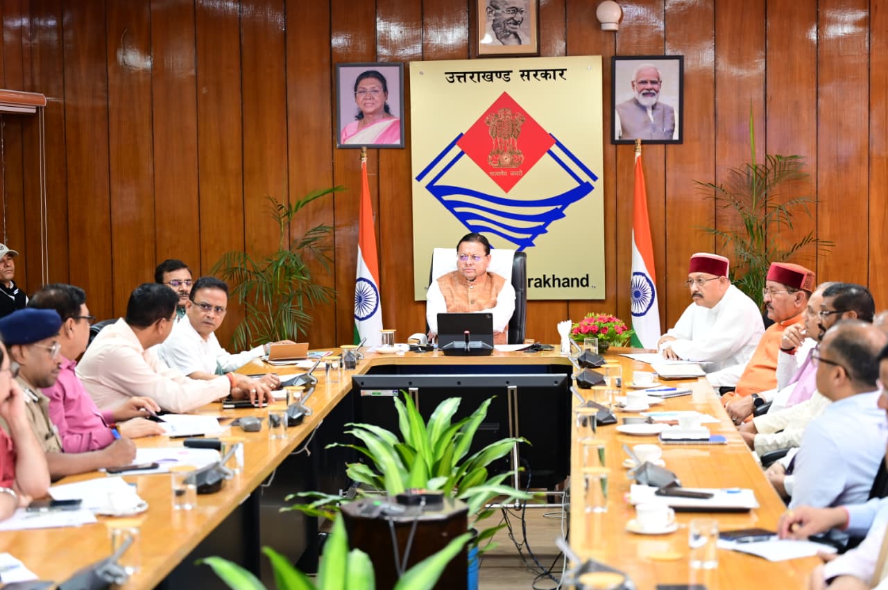 चारधाम यात्रा प्रबंधन का मूल मंत्र हो ‘सुरक्षित यात्रा, सुगम दर्शन और सतत संवाद‘ –  मुख्यमंत्री पुष्कर सिंह धामी