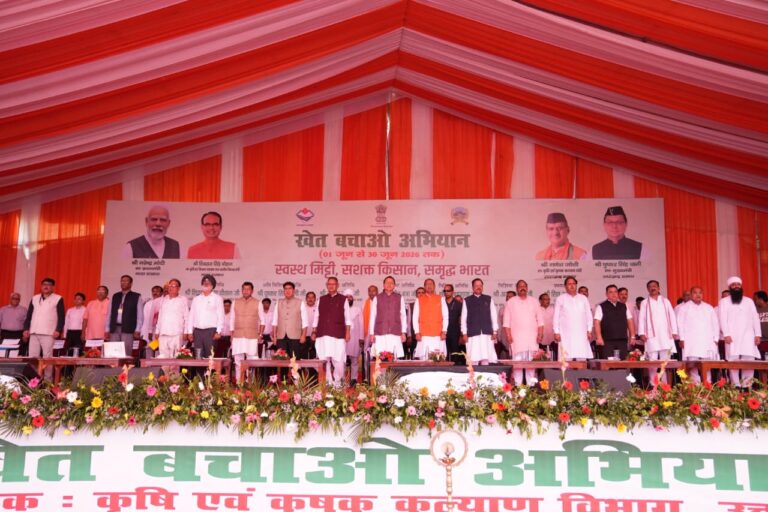 खेत बचाओ अभियान का शुभारंभ, केंद्रीय कृषि मंत्री एवं मुख्यमंत्री धामी का भव्य स्वागत