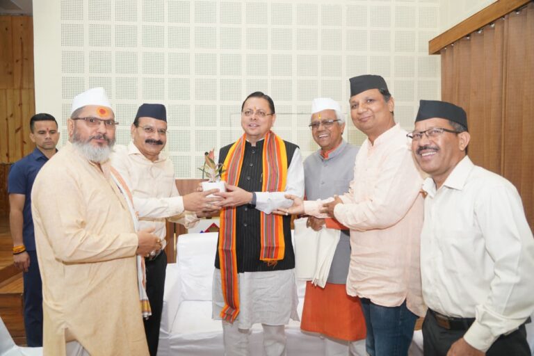 मुख्यमंत्री पुष्कर सिंह धामी को मुख्य सेवक के रूप में सर्वाधिक कार्यकाल पूर्ण करने पर विभिन्न संगठनों ने दी बधाई